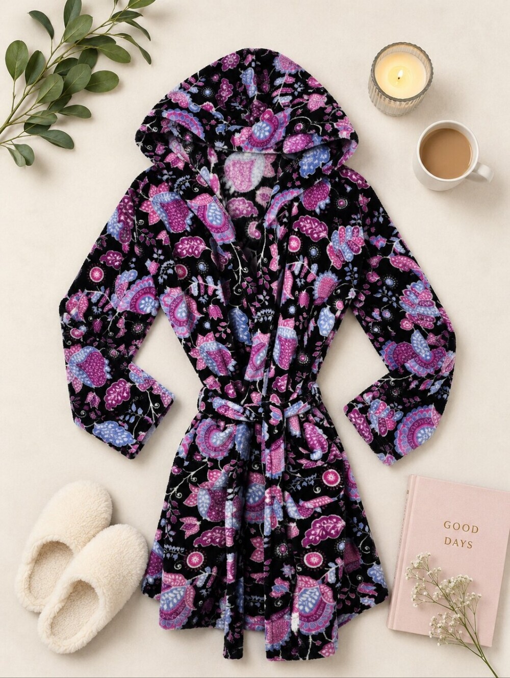 Vera Bradley Alpine Floral Purple Blue Black Short Bathrobe. Ladies S/M
